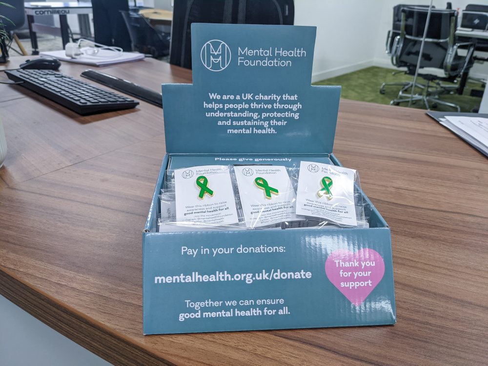 Mental Health Foundation green ribbon pins